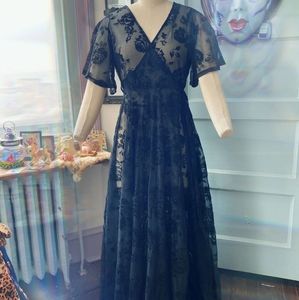 Waxing poetic Lydia floral burnout maxi wrap dress NWT size L